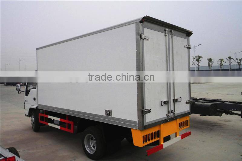 Mini 3tons Japanese thermo king refrigerator truck