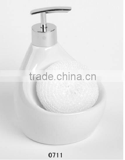 2016 New Unique ceramic liquidsoap dispenser with sponge