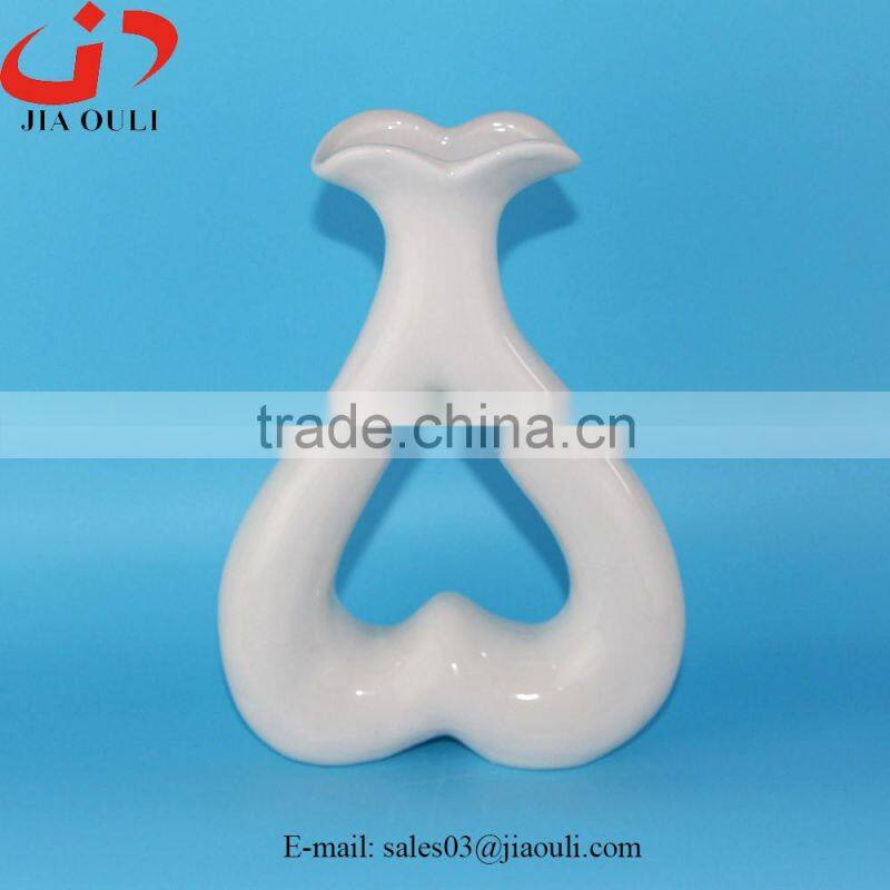 Glazed Red Ceramic Vase Centerpieces for wedding table