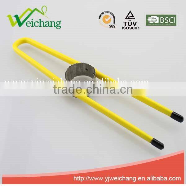 WCM117 Easy control stainless steel sweet corn corer/corn threshing holder cutter