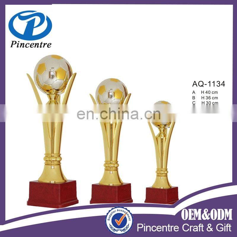 wholesale custom electroplating soccer awards metal football sport trophy made in china