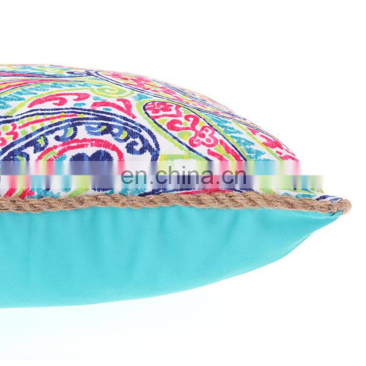 China Factory Paisley Printed Square Outdoor Pillow Decoration