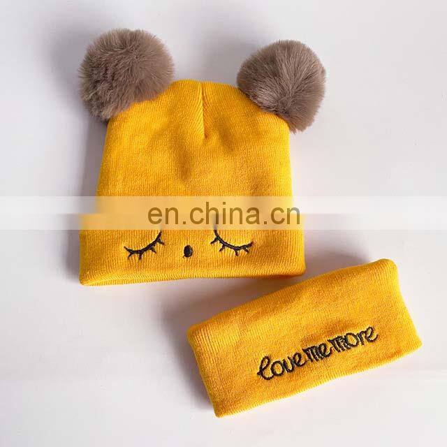 Wholesale Knitted Baby Hat With Pompoms And Neck Warmer