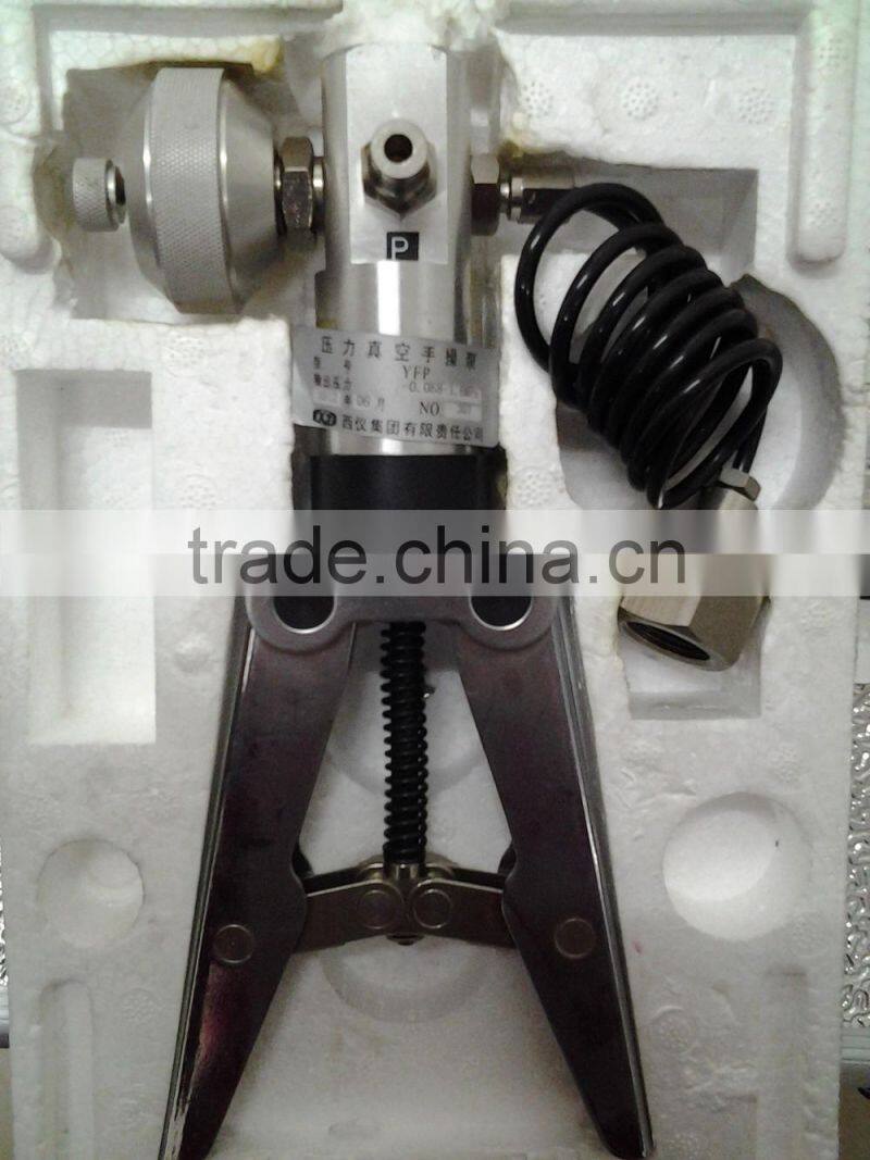 manual pressure test pump