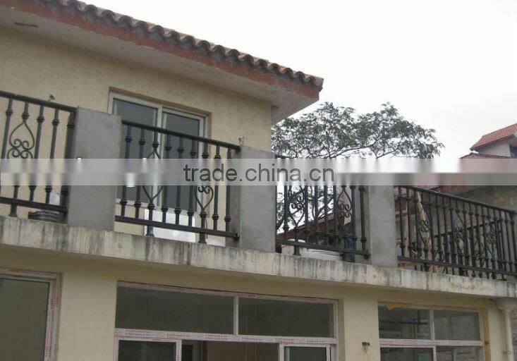 2014 Top-selling hand forged iron balcony railing designs