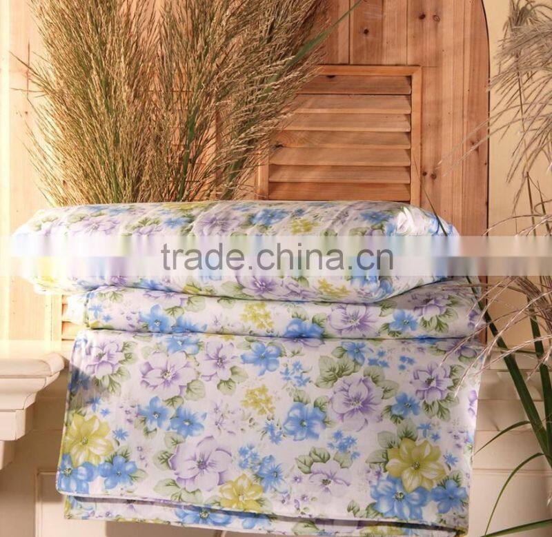 high quaity and elegant natural silk quilt