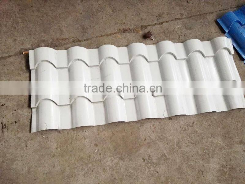 Russia Popular Type Color Coated Metal Roofing Tile Roll Forming Machine With Hydraulic Station