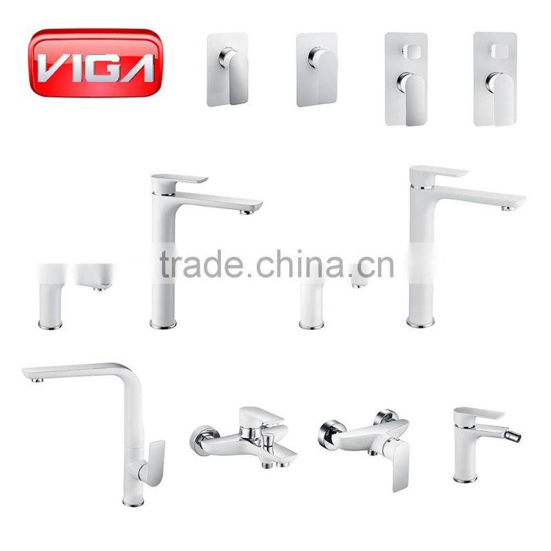 Deck Mounted Low lead NSF 61-9 Brass kitchen tap mixer