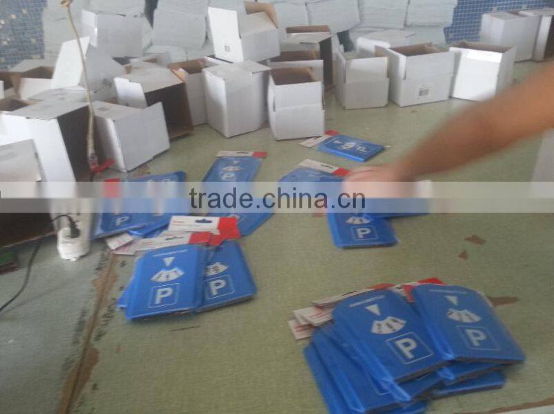 Novelty Euro PS plastic parking disc clock with ice scraper - K045