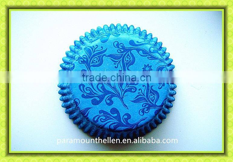 Dessert cup with printed flower patterns