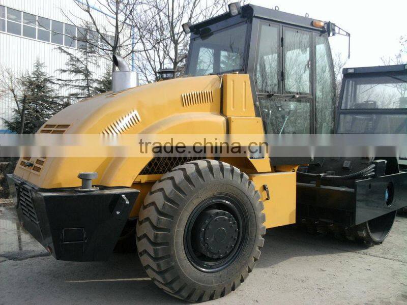 Lutong 7 ton mini road roller compactor LT207G Road Roller Price