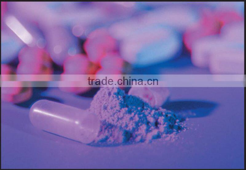 Nozzle for spray drying pharmaceutical powders