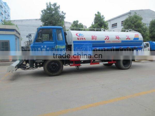 Dongfeng 4*2 Fecal Suction Truck for Sale 12000 Liters with Sprinkling Function