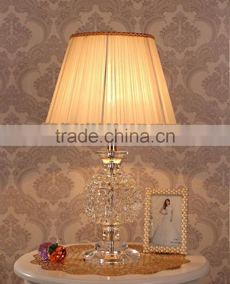 Modern home lamp crsytal ball design clear K9 crystal table lamp with white color lampshade