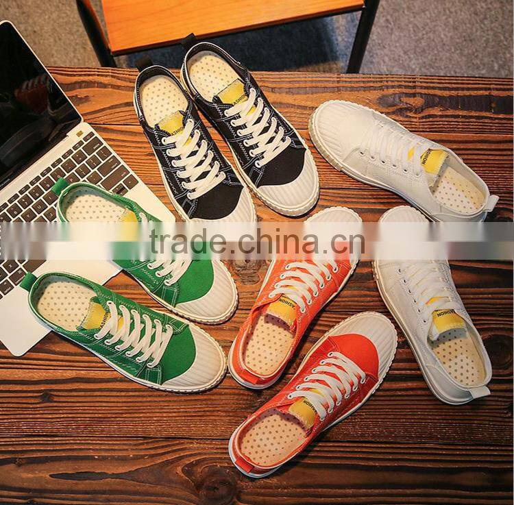 China wholesale cheap man flat walking canvas shoes