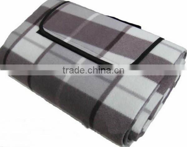 Polyester portable plaid print polar fleece picnic blanket