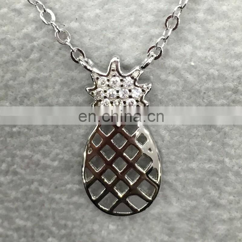 Fashion Delicate Hollow Micro Pave Diamond Pineapple Pendant Gold Plated Fruit Necklace Stylish 925 Sterling Silver Jewelry