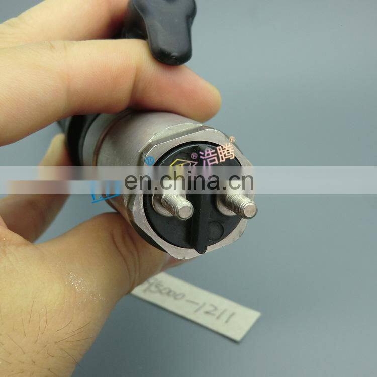 095000-1213 common rail spare parts injector 0950001211 auto fuel injector 095000 1212 for KOMATSU