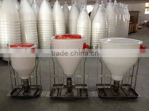 70L dry-wet feeder for piglets