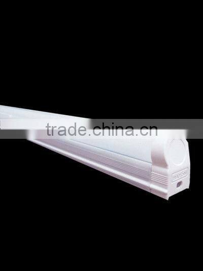 LED T8 integrated fixture