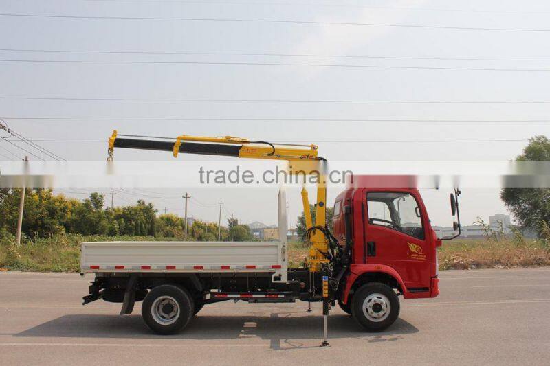 howo 4*2 10T lorry crane truck with loading crane