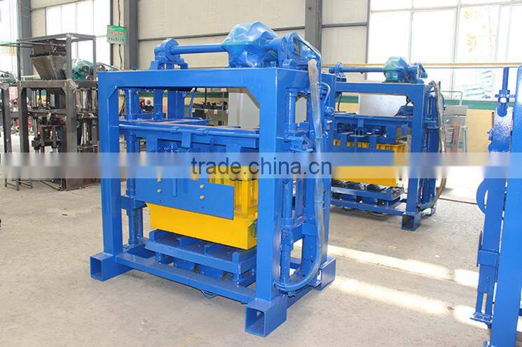QTF40-2 small scale industries stationary machinery concrete block manufacturing