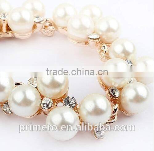 Wholesale Imitation Pearl Direct Selling Glisten Crystal natural Pearl Collar Necklaces