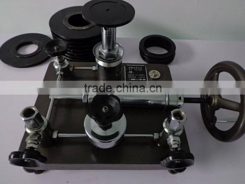 2.5 Inches Booted Tire Pressure Gauge