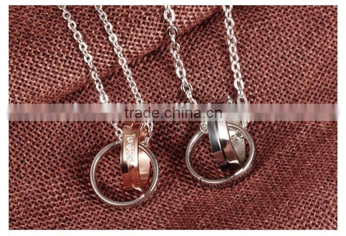 Latest design wholesale couple rings necklace 2016