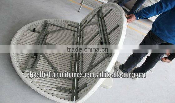 Middle Folding Round Table