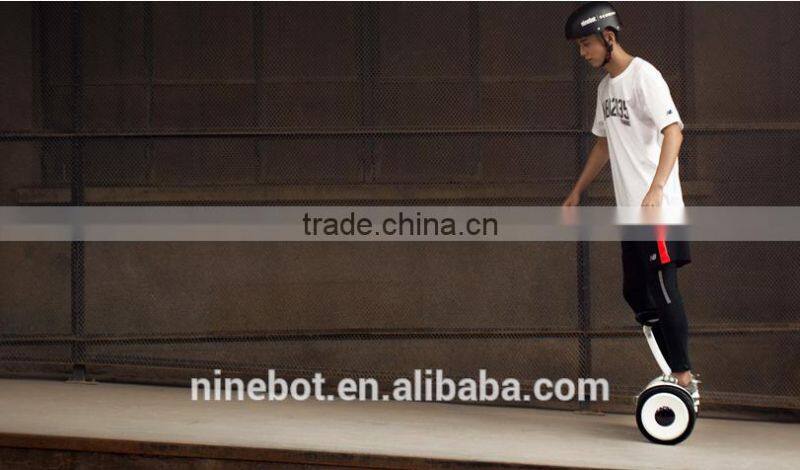Xiaomi 25km range per charge electric self balance scooter Mini hoverboard smart Two-wheel 10.5 inch robot Scooter