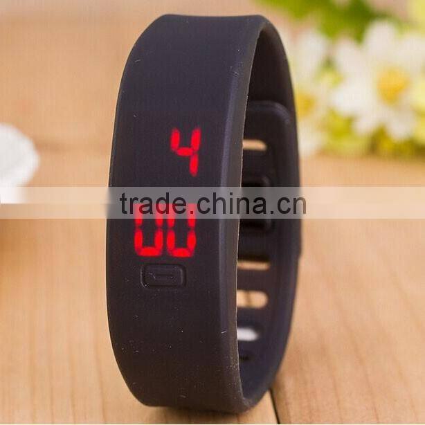 New Arrival womans bracelet watch, Creative womans bracelet watch led watch