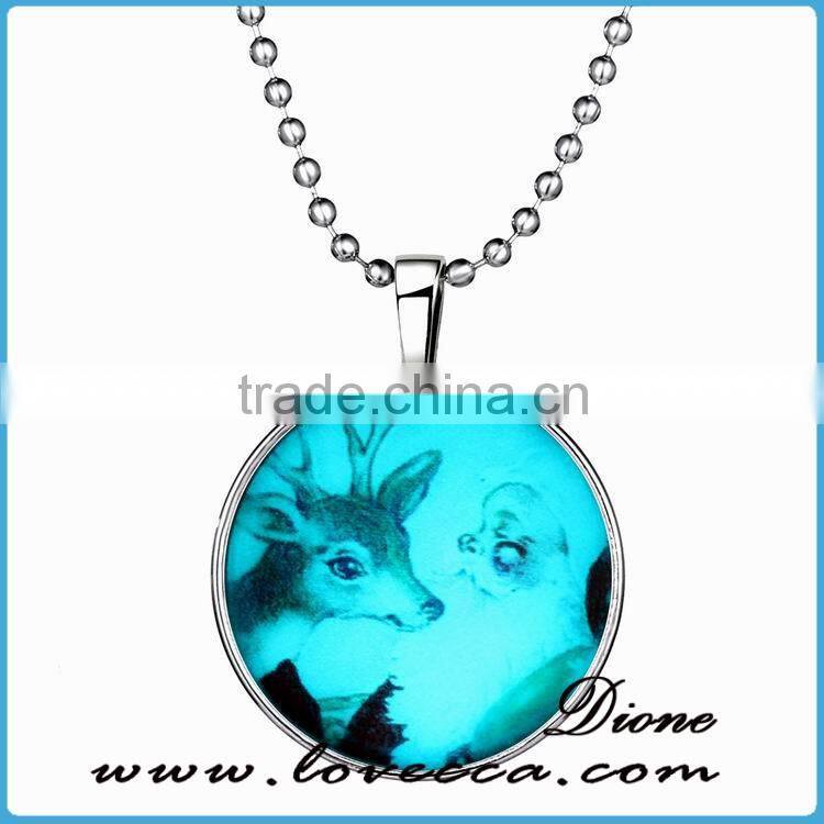 Vintage Custom necklace Merry Christmas glass cabochon Memories Art photo with snowman pendant necklace