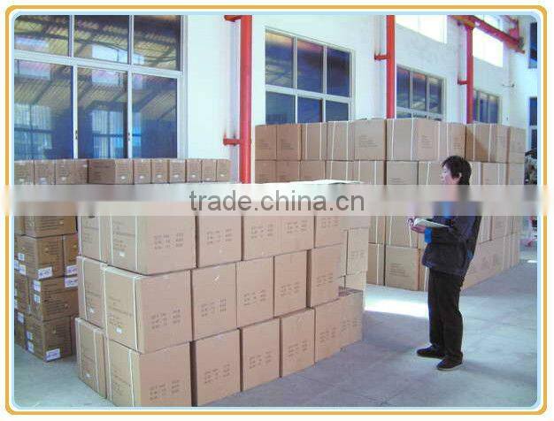 6-1/2" wooden handle ceiling brush