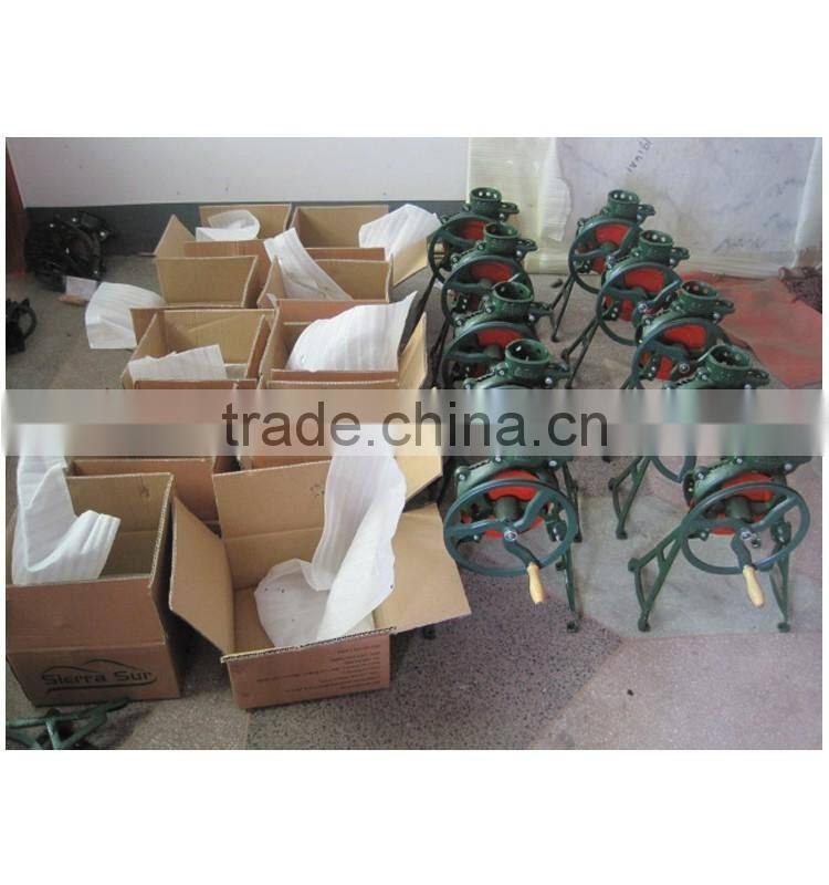 hand operate corn sheller/ farm maize sheller /hard corn seed removing machine,corn shelling machine
