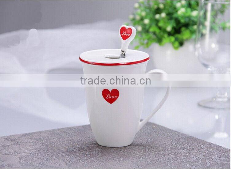 ceramic heart shaped tea cup with spoon & lid,Love Shape Ceramic Coffee Mug with Lid and Spoon Household