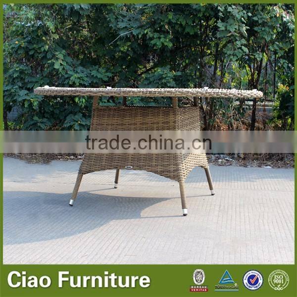 European style luxury rattan dining round table set for 6 persons
