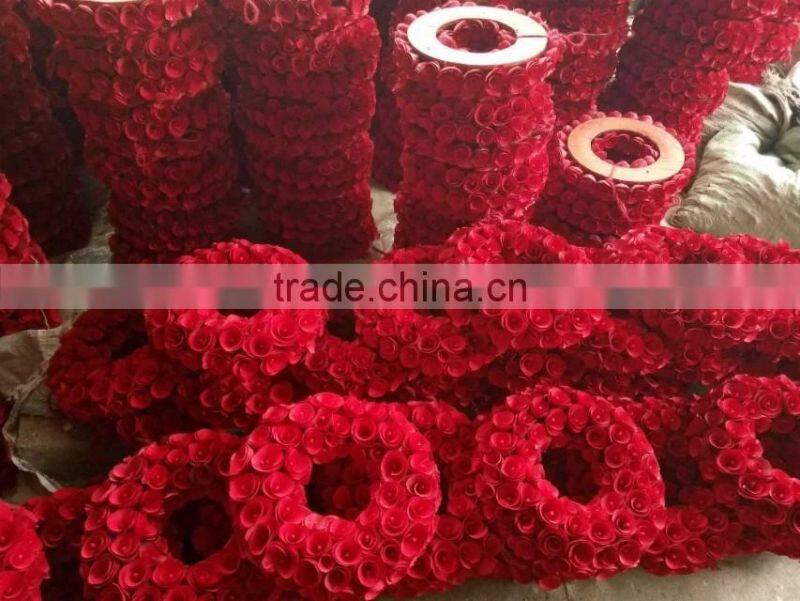 Handicraft wood wreath