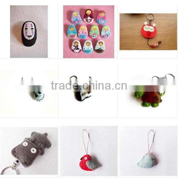 Hot new bestselling product wholesale alibaba handmade felt Gumball Delight Polka animal felt plush keychain made in China