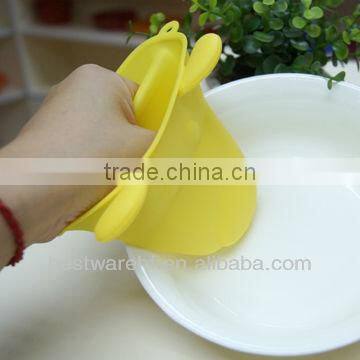 Cheap and slip-proof safety oven mitts Silicone Gloves