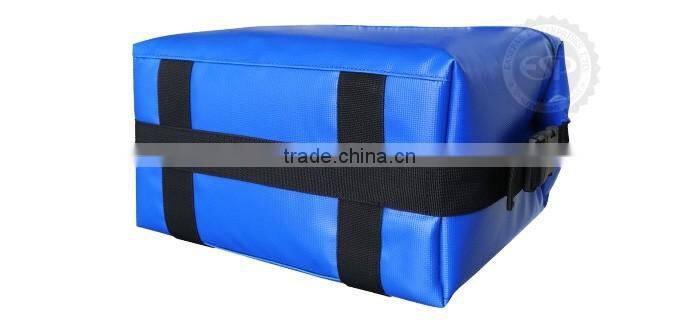 #57100 Leopard 12 Can Vinyl Fishing Cooler Bag