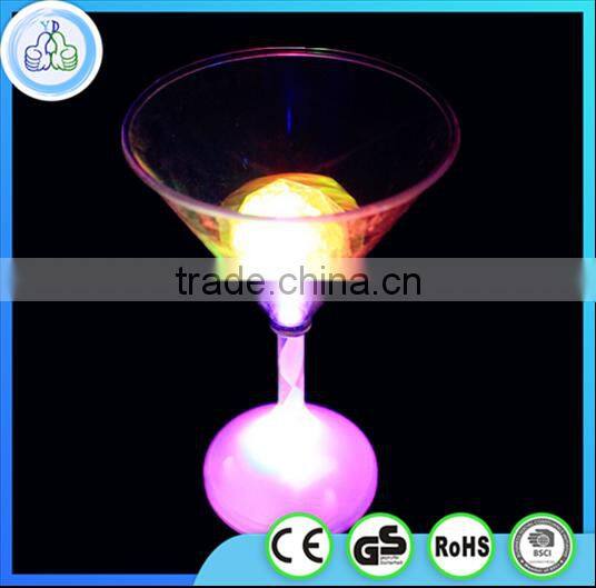 LFGB Modern led plastic champagne glass