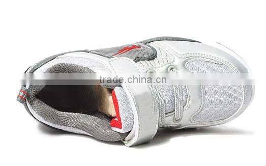 latest and lace up boys running shoes