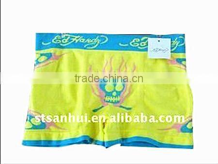 Boy's seamless underwear