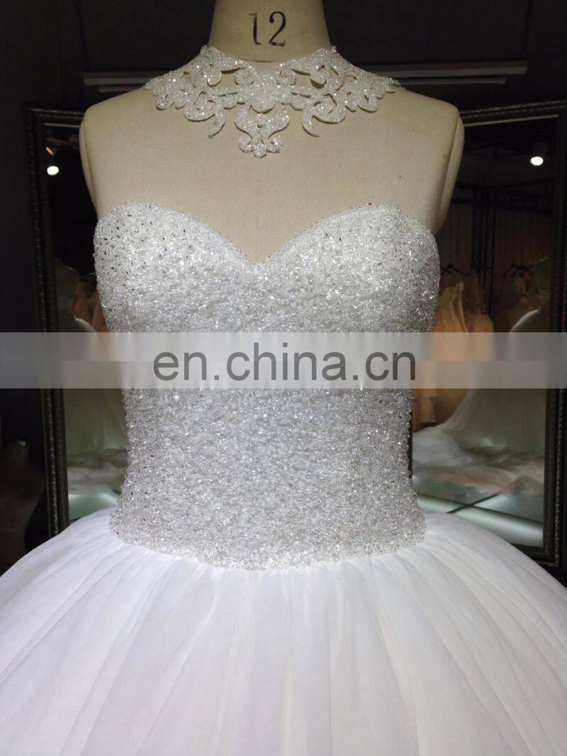 1A004cx Luxury Appliqued Heavy Beaded Ornament Floor-lenght With Long Tail Off Shoulder Sweetheart Wedding Dress 2016