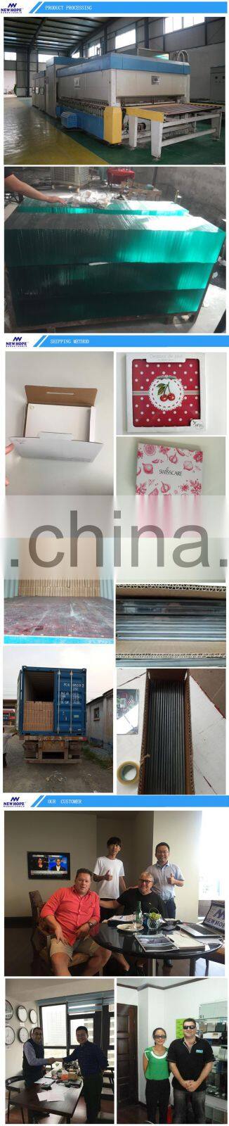 Free sample low price  tempered glass cutting board