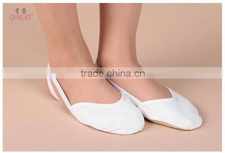 2016 New Arrivals Belly Ballet Dance Toe Pad Women Training Dancing Shoes Practical Foot Thong Protection