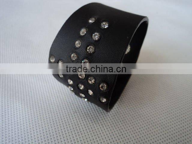 punk rivet bangles Bracelet leather women fashion design USA style factory direct