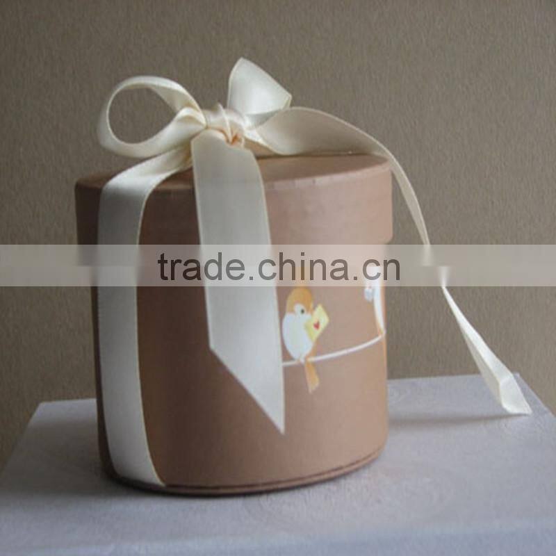 Lovely New Design Round Box With untique Pattern