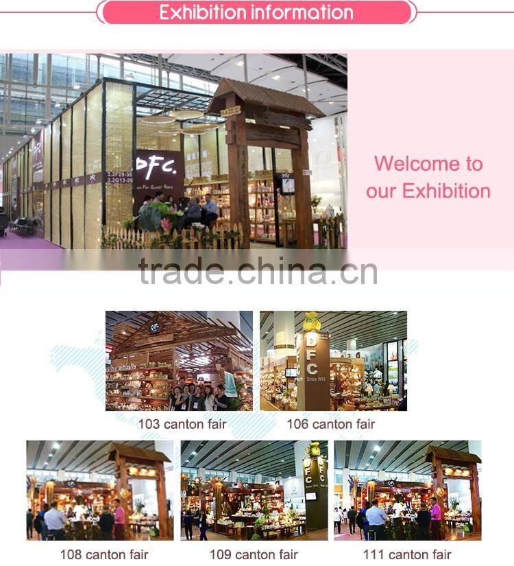 Earthenware big white soup cooking pot